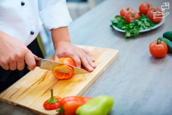 A importância da higiene das mãos na manipulação de alimentos